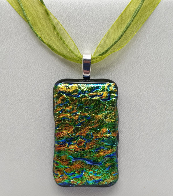 20200728 185423 600x682 - Pendentif dichroïque CBS bleu/or/vert citron - froissé