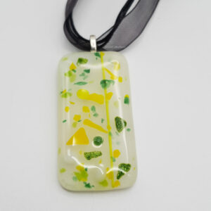 Pendentif blanc/vert/jaune